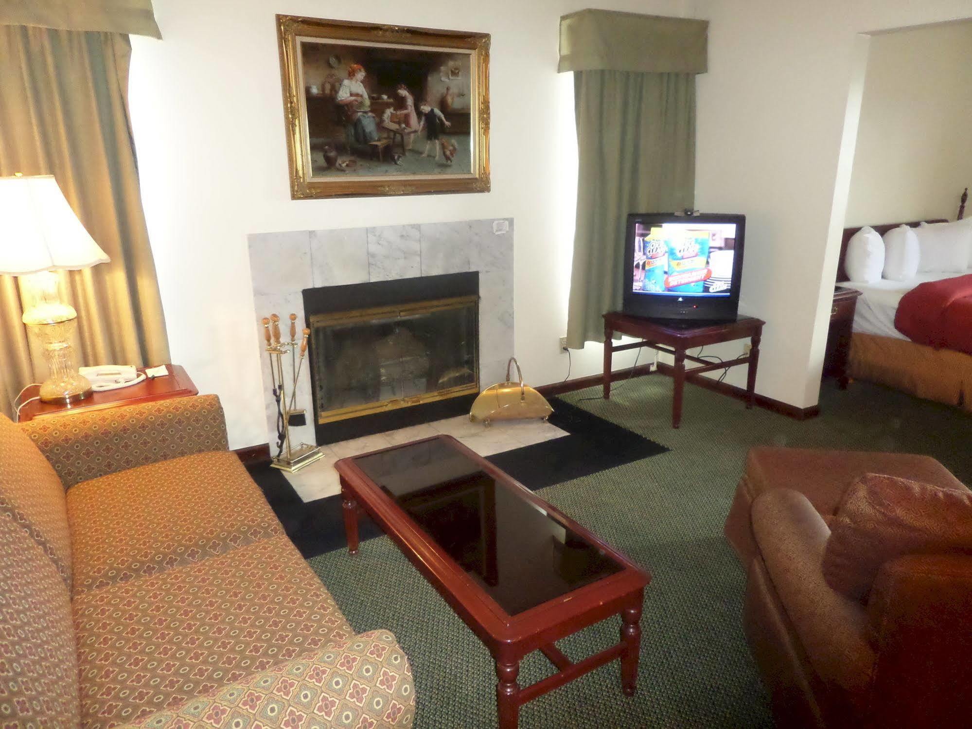 Country Inn & Suites By Radisson, Effingham, Il Dış mekan fotoğraf